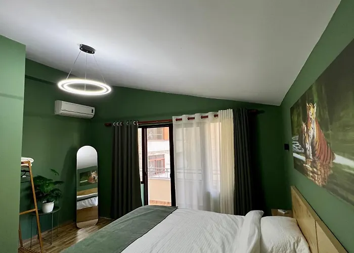 October Appartement Tirana